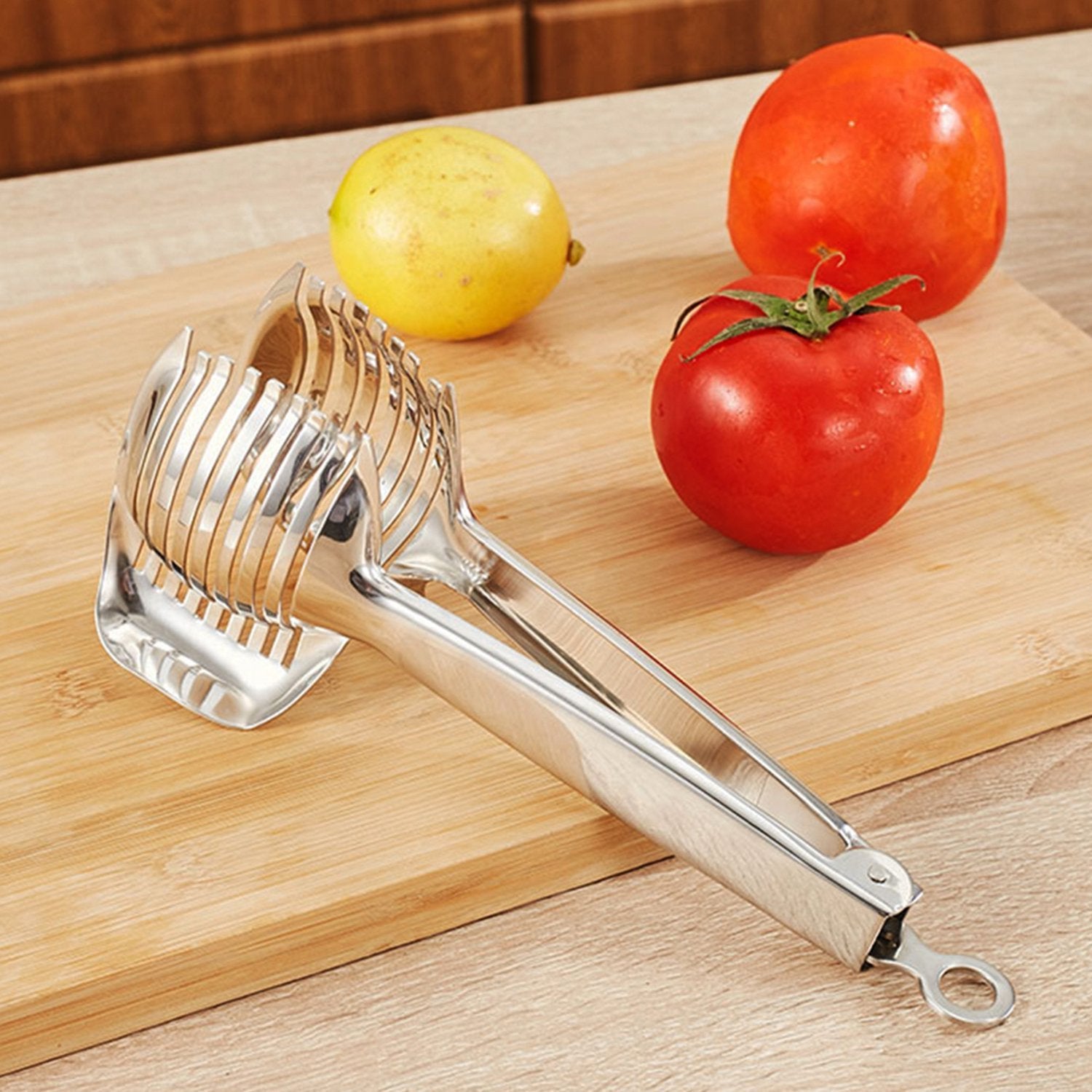 Kitchen Cutting Aid Gadgets Tool Lemon Cutter Multipurpose Handheld Round Fruit Tongs Stainless Steel Onion Holder Easy Slicing